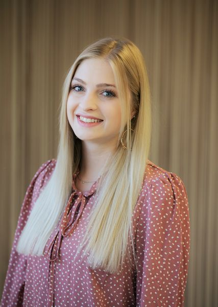 Sarah Sarah vom Team Haarwerk Bairhuber - Ihrem Friseur in Micheldorf bei Kirchdorf